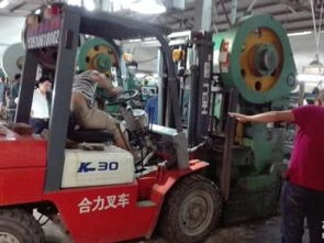 深圳圖觀瀾專業(yè)服務(wù) 叉車吊車出租、工廠搬遷與高空作業(yè)一站式解決方案